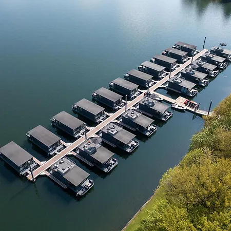 Houseboat At Mookerplas