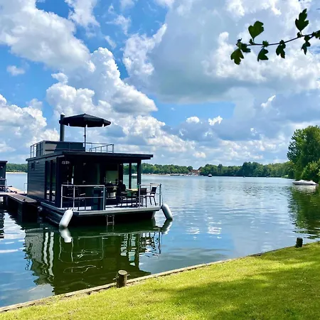Ботель Houseboat At Mookerplas *