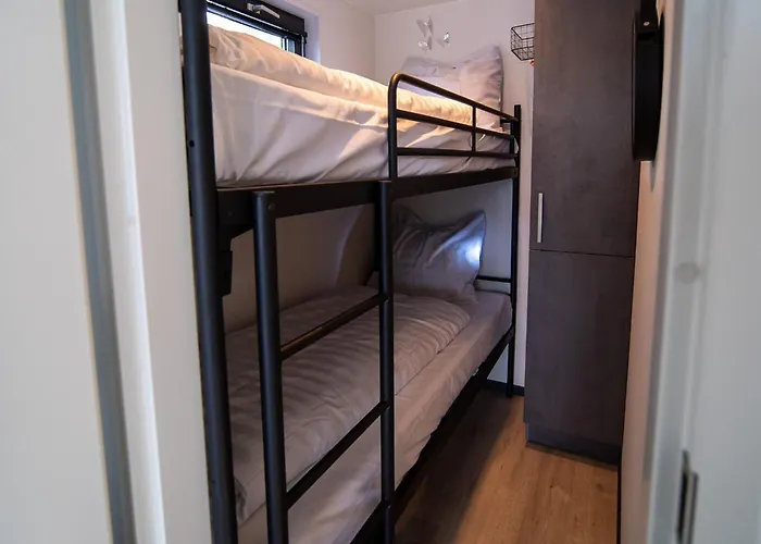 Houseboat At Mookerplas Tekne *